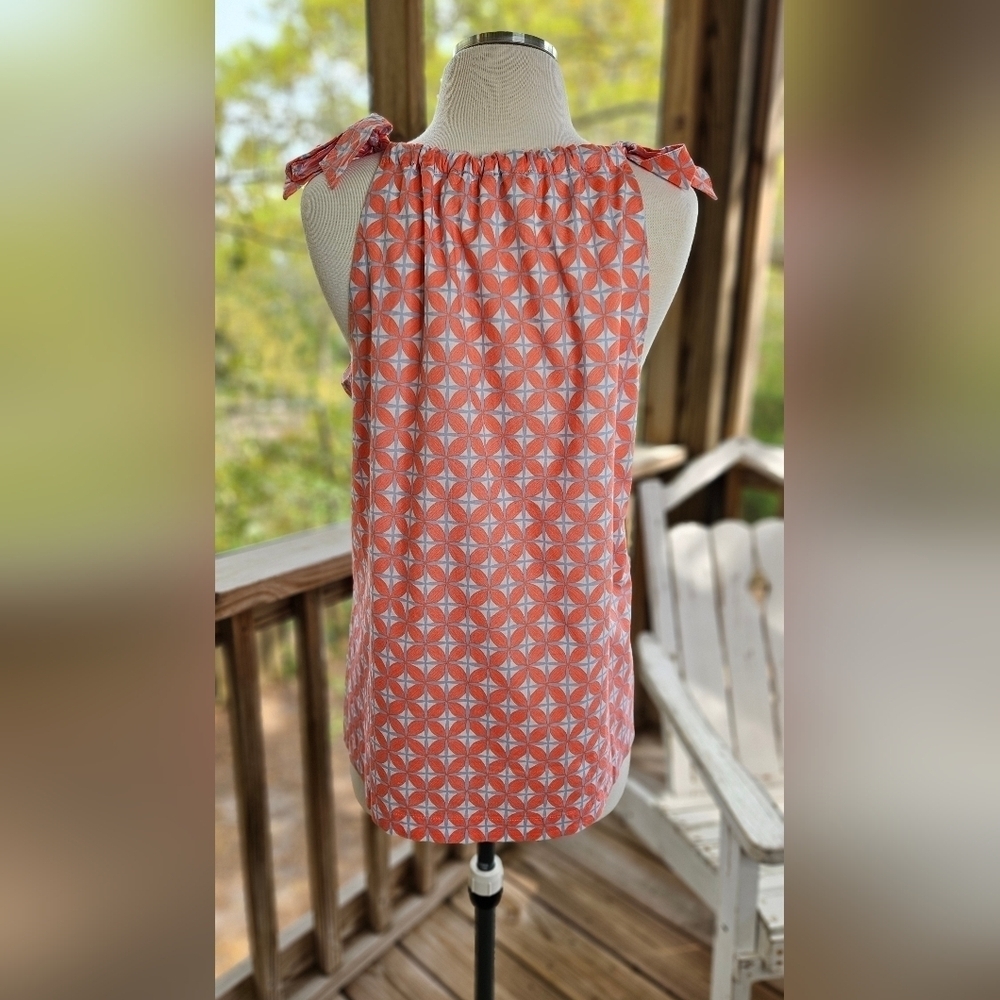 Southern Tide Kaylen Sun Daze Top - Picture 6 of 8